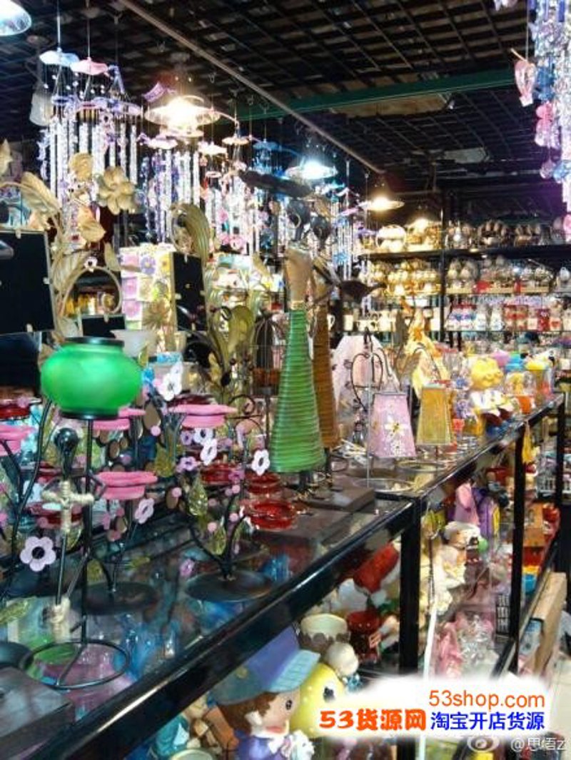 家居用品图片：让家更温馨舒适
